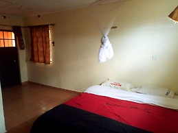 Rene Bistro Hotel