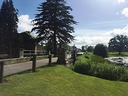Castlemartyr Mews