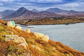 Galway Bay Lodge