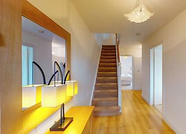 Lakeside Holiday Homes