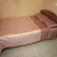 Kaka Guest House