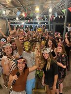 Outpost Hostel - Coron - Adults Only