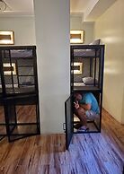 Outpost Hostel - Coron - Adults Only