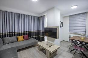 Elanis Suites