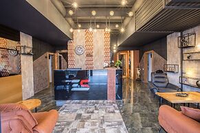 Elanis Suites