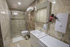 Elanis Suites