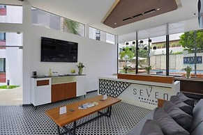 Seven Boutique Apartments Cancún