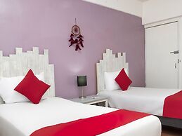 Hotel Allende 104