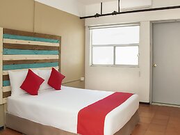 Hotel Allende 104