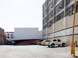 Hotel Allende 104