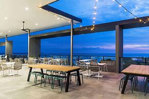 Oaks Cairns Hotel