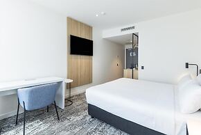 Oaks Cairns Hotel