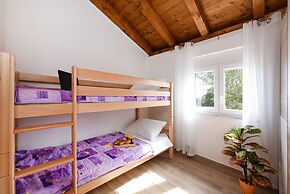 Villa Elm