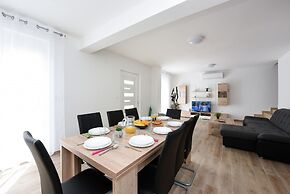 Villa Elm