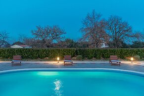 Villa Elm