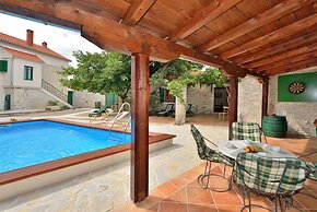 Villa Oak