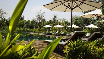 Farmhouse Resort & Spa