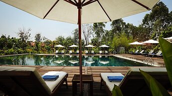 Farmhouse Resort & Spa