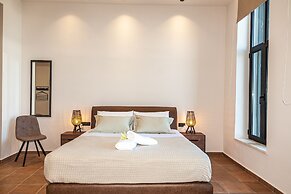 Endless Blue Suites