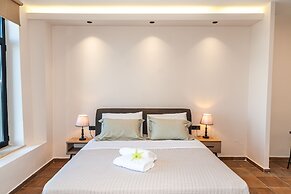 Endless Blue Suites