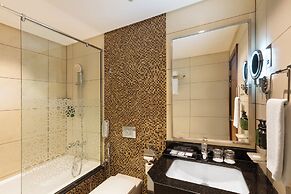 Royal Continental Suites