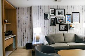 The Viv Hotel, Anaheim, a Tribute Portfolio Hotel