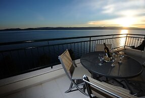 Citybreak Apartman With Private Beach Near Split