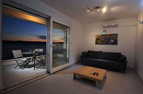 Citybreak Apartman With Private Beach Near Split