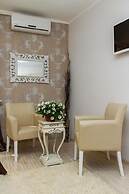 Central Business Apartment