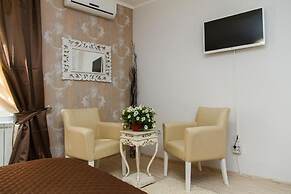 Central Business Apartment