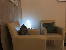 Central Business Apartment