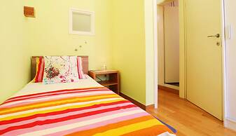 Double Bedroom Apartment on Great Location With Balcony!!