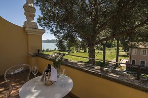 Isola Polvese Resort