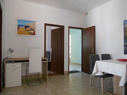 Apartment Near Novalja Center