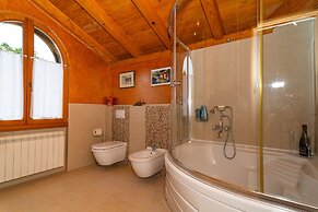 Villa Salvia With Pool