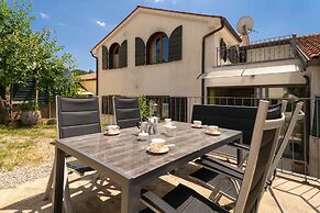 Villa Salvia With Pool