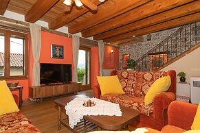 Villa Salvia With Pool
