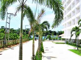 View Talay 8 Large Studio Apartment With sea View Pattaya