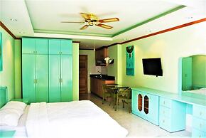 View Talay 1B Pattaya Popular Complex Large Pool Modern Studio Apartme