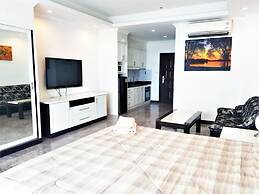 30th Floor Sea View Studio at View Talay 8