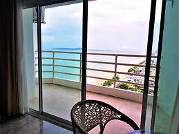30th Floor Sea View Studio at View Talay 8