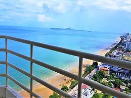 30th Floor Sea View Studio at View Talay 8