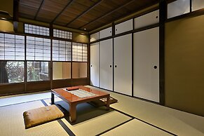 Nishijin Fujita