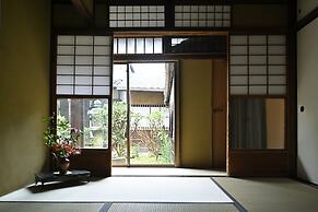 Nishijin Fujita