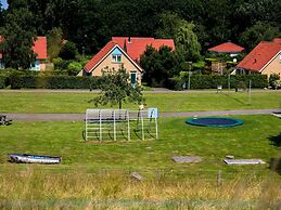 Detached Holiday Home With Jetty Near Hoorn