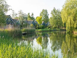 Wellness Villa by the Weerribben