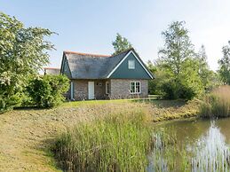 Wellness Villa by the Weerribben