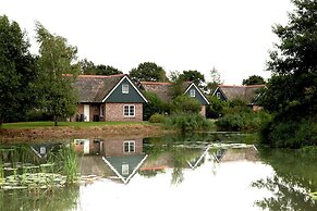 Wellness Villa by the Weerribben