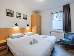 Comfortable Bungalow With Dishwasher Near the Beach