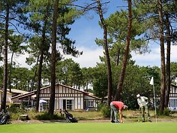 Villa in France With Golf Course & Pool